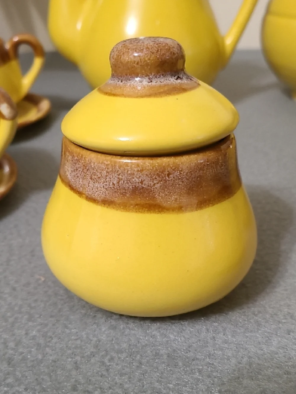Vintage Yellow & Brown‎ 20 piece Ceramic Coffee & Tea Set - Made In Columbia